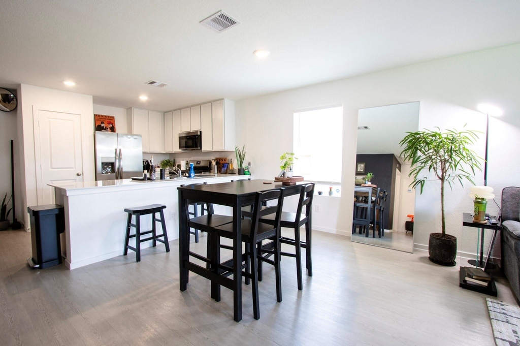 18819 Ribolla Drive - Photo 3