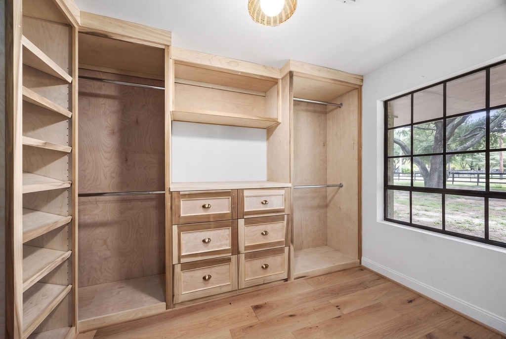 21503 Fones Road - Photo 32