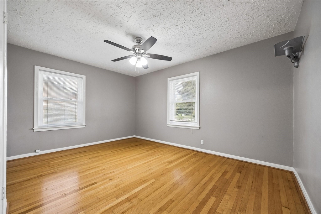 207 Eldridge Road - Photo 10