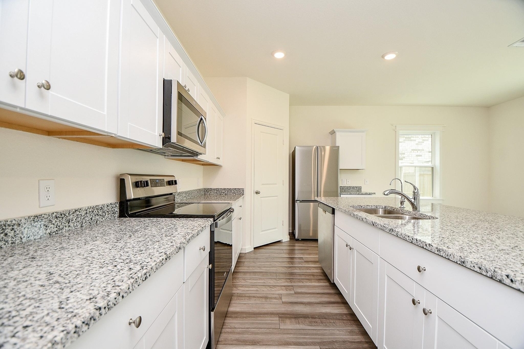 13526 Kinsman Road - Photo 13