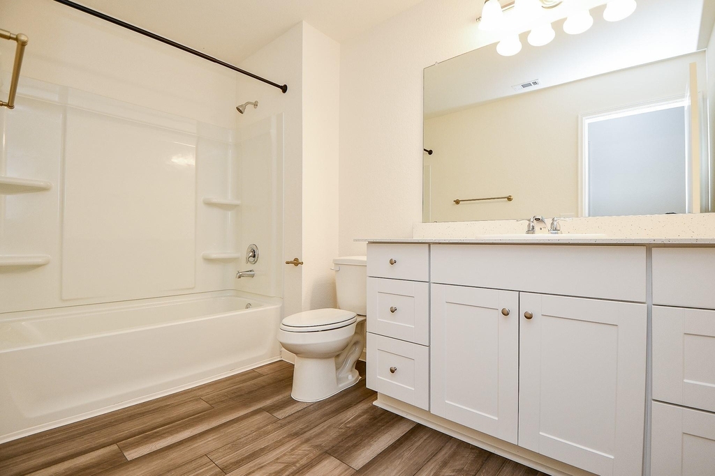 13526 Kinsman Road - Photo 24