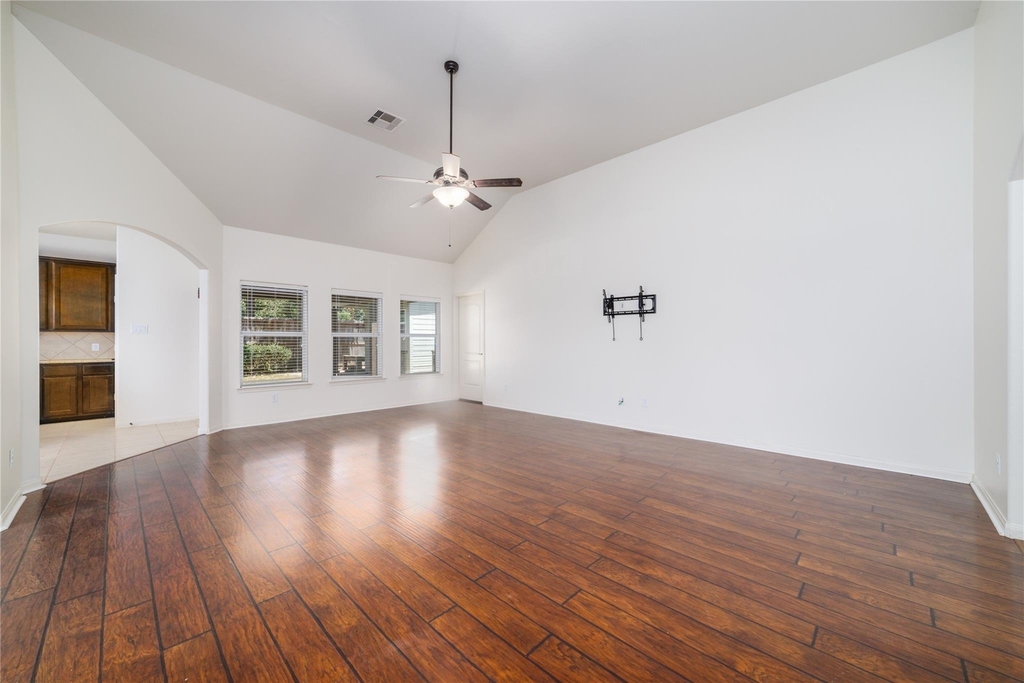 961 Wannan Lane - Photo 4