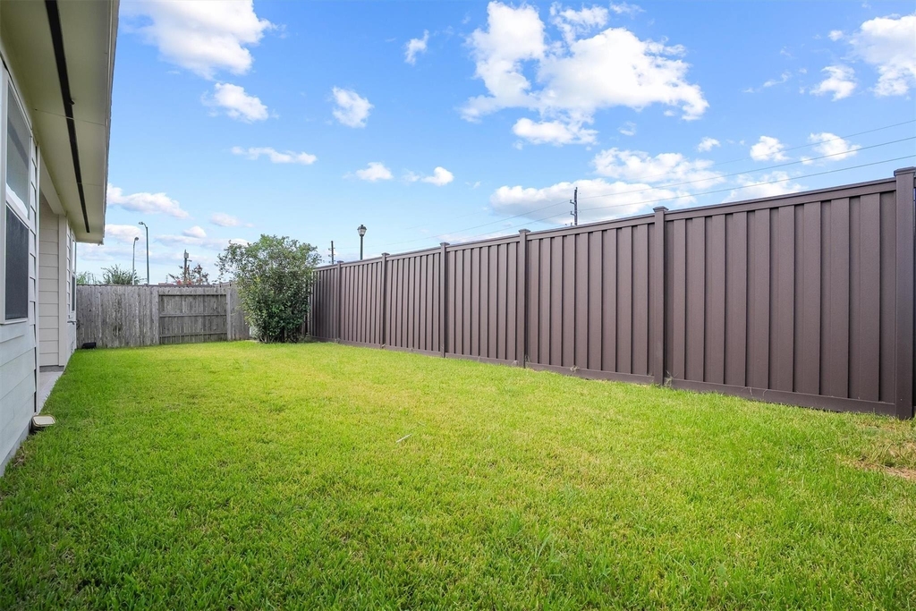 6123 Mapleton Meadow Lane - Photo 20