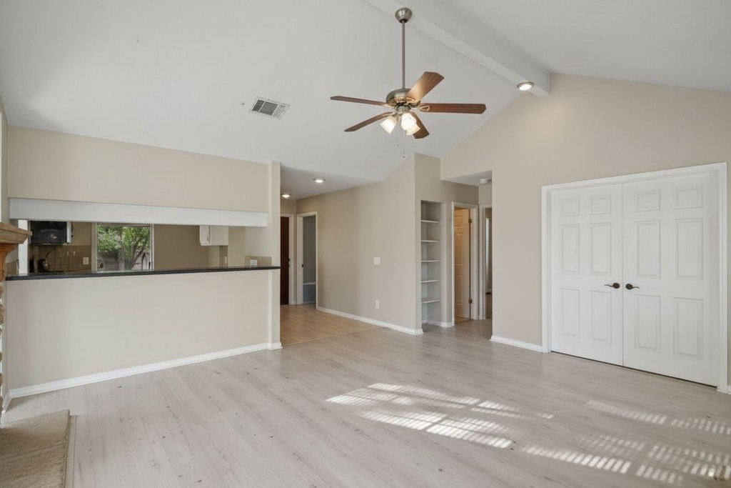 4522 Alamo Avenue - Photo 5