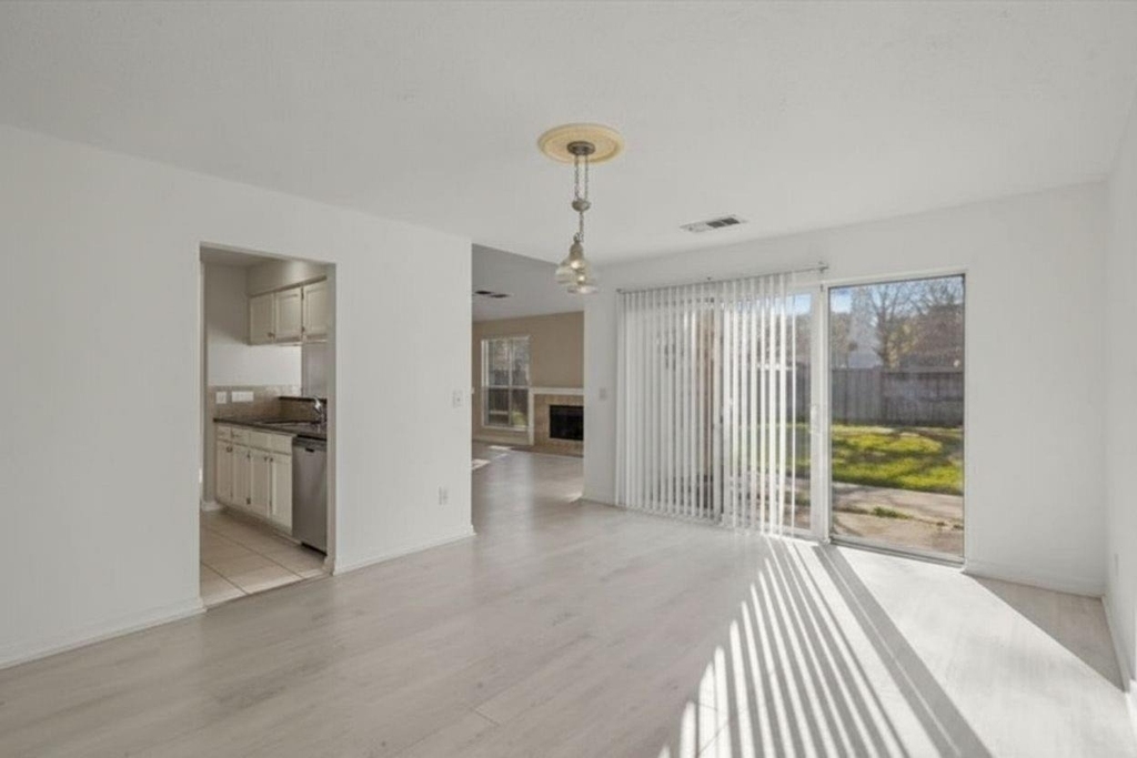 4522 Alamo Avenue - Photo 9