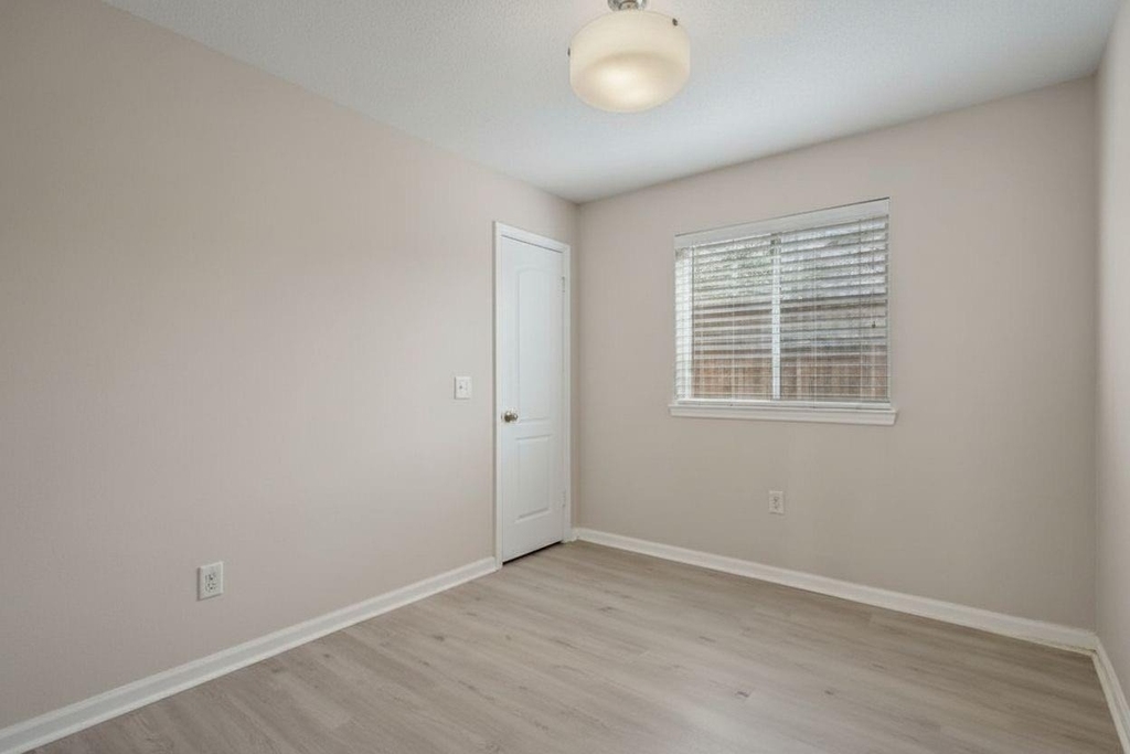 4522 Alamo Avenue - Photo 11