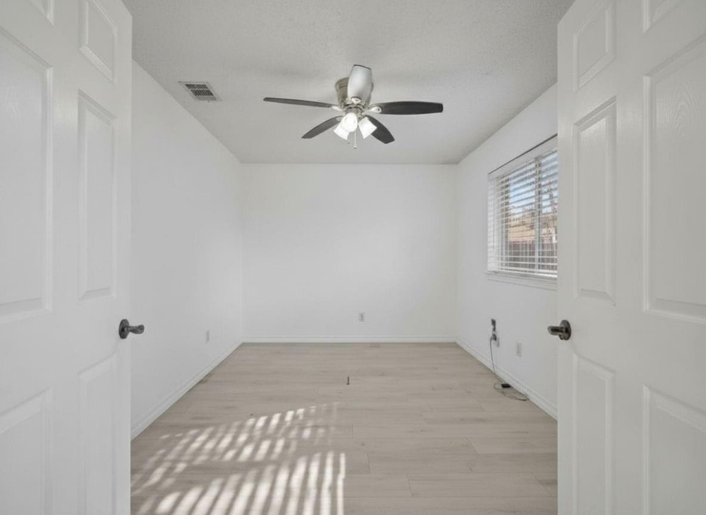 4522 Alamo Avenue - Photo 13