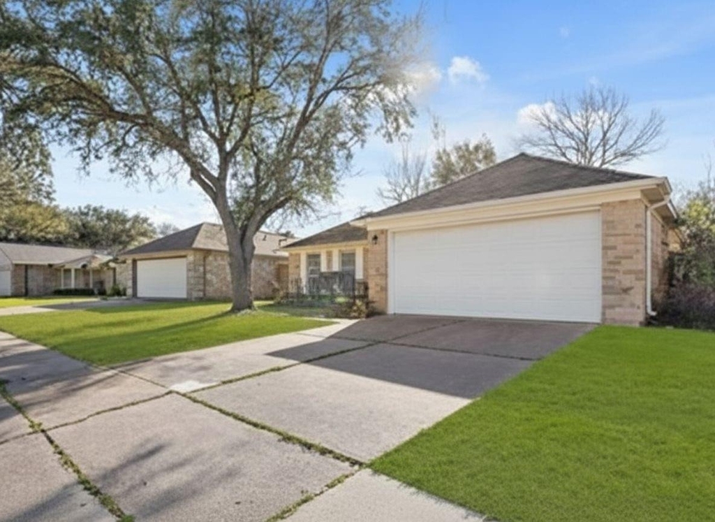 4522 Alamo Avenue - Photo 1