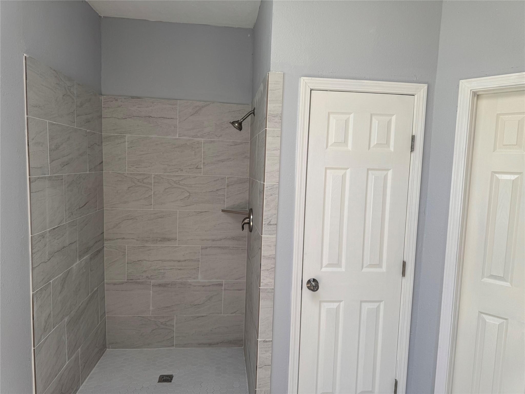 7210 Wileyvale Road - Photo 2