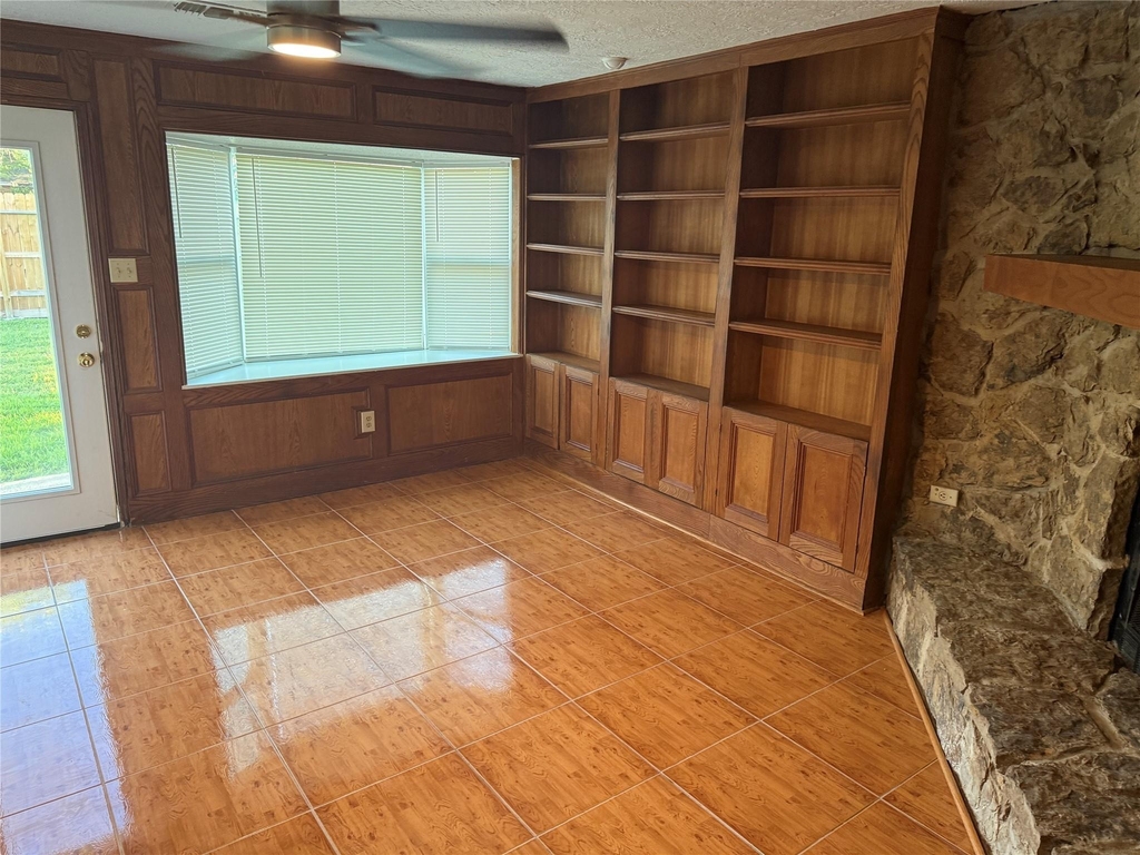 1309 Velma Street - Photo 7