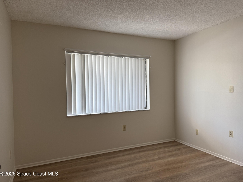 3755 S Hopkins Avenue - Photo 9