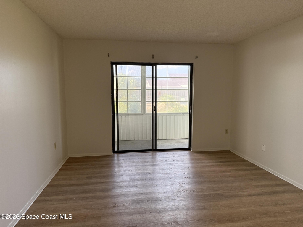 3755 S Hopkins Avenue - Photo 16