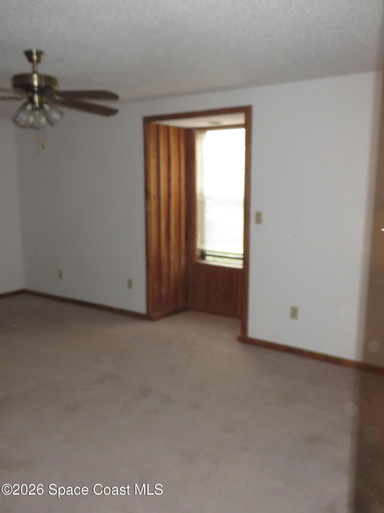 1145 Horizon Court - Photo 11