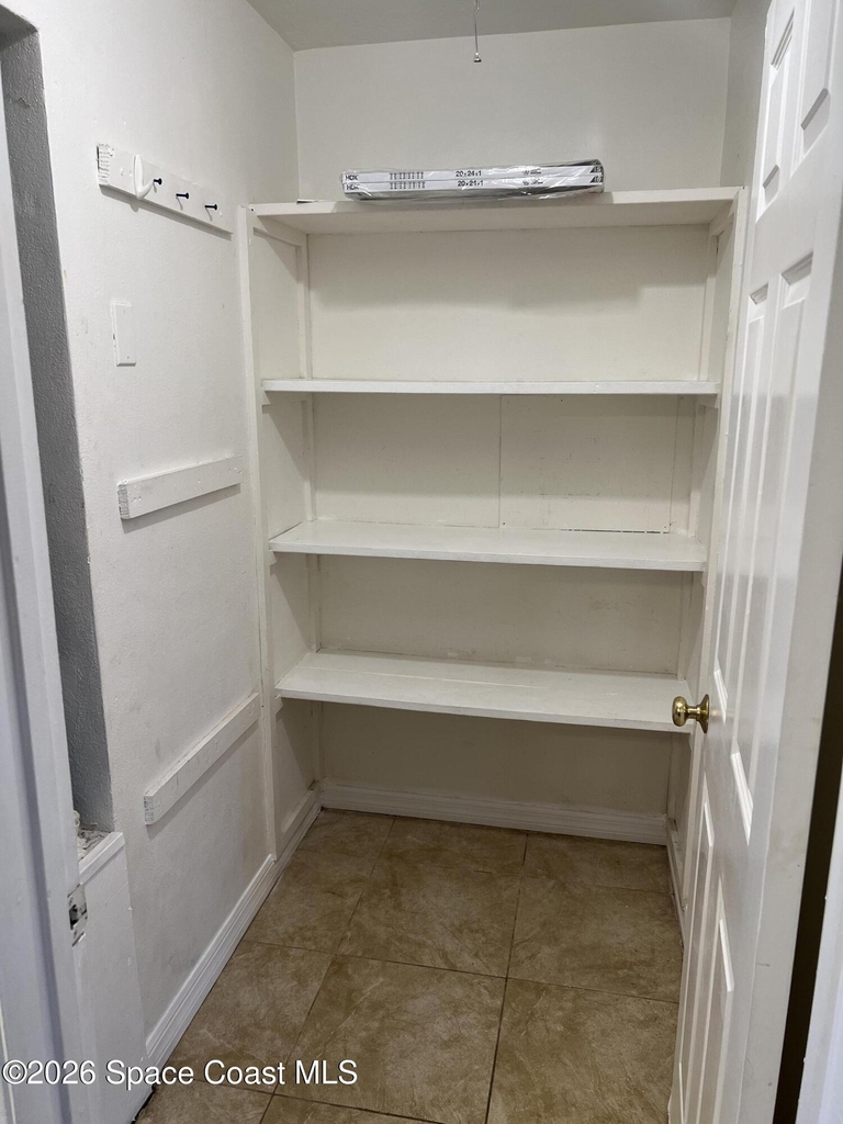 461 Amity Avenue - Photo 9