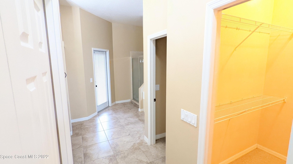 5526 Indigo Crossing Drive - Photo 4