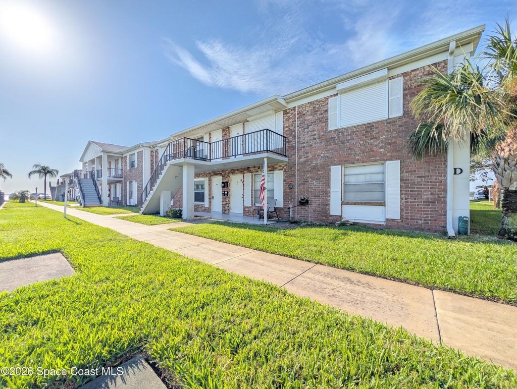 190 E Olmstead Drive - Photo 0