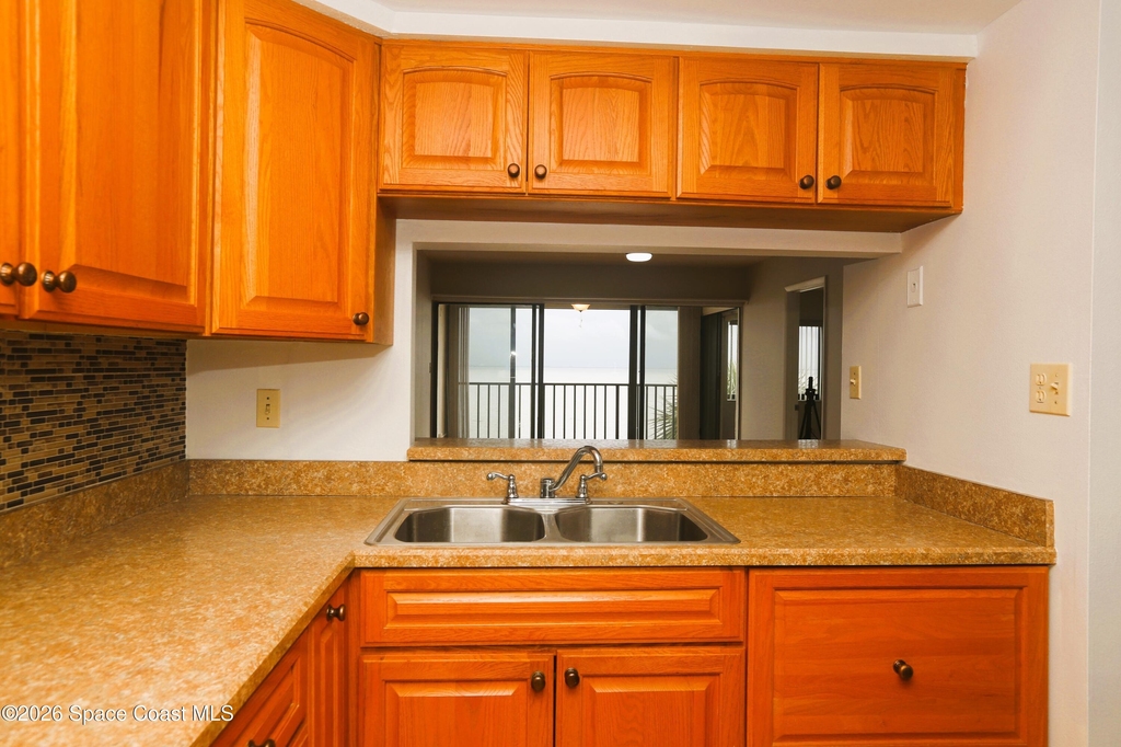 2469 S Washington Avenue - Photo 9