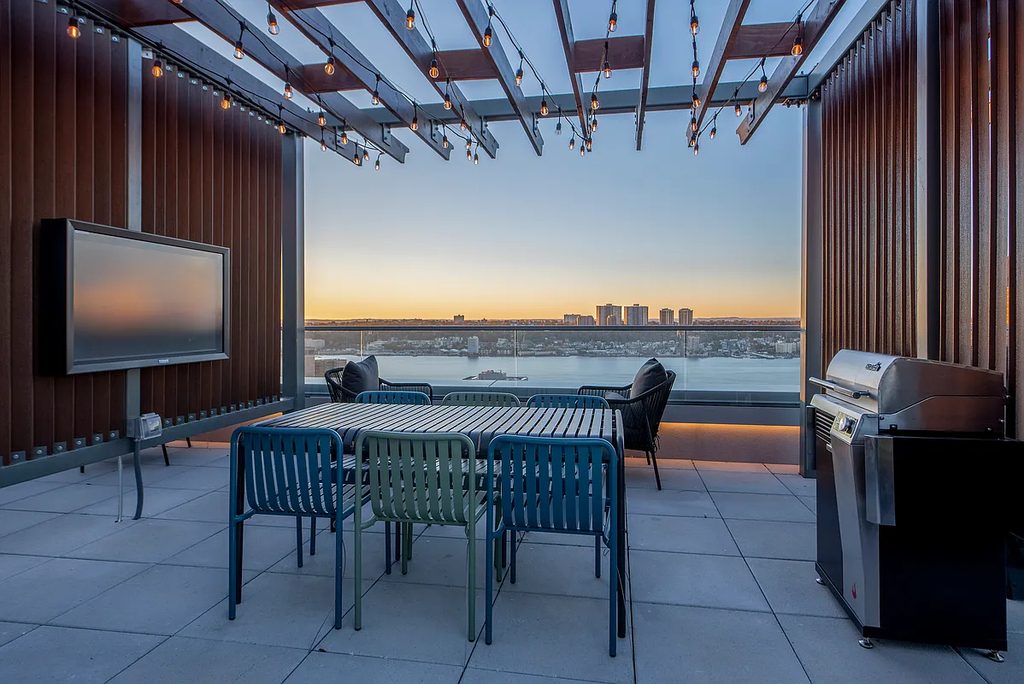 1440 Amsterdam Avenue - Photo 17