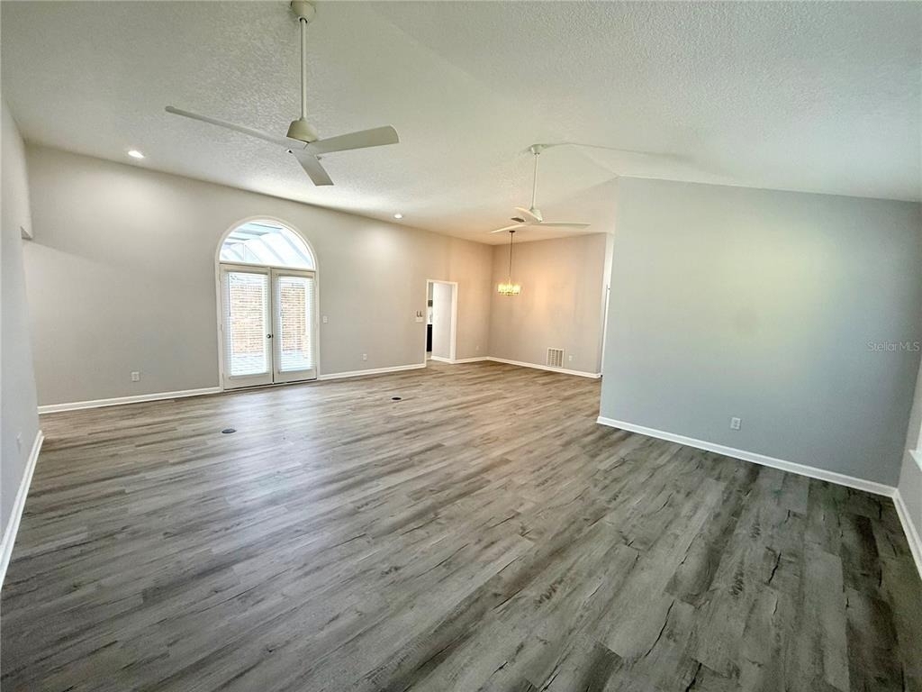 2410 S Glen Eagles Drive - Photo 10
