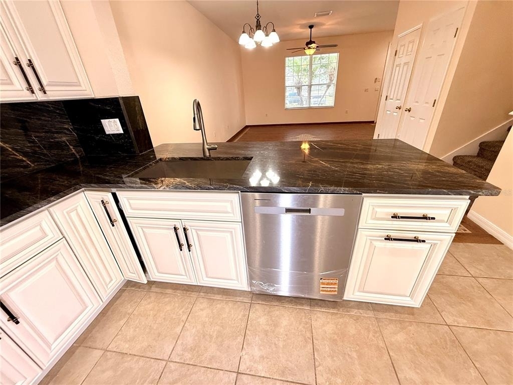 11652 Declaration Dr - Photo 17