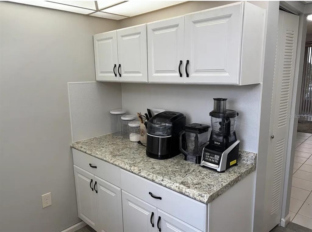 810 Oakgrove Drive - Photo 10