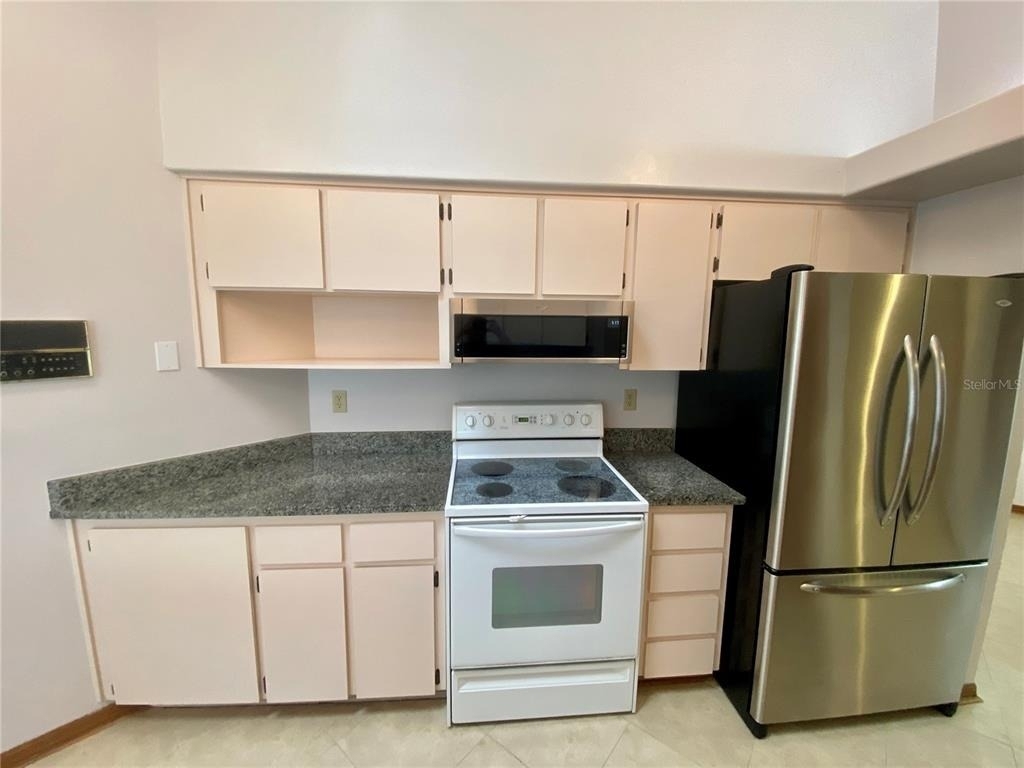 8201 Rhanbuoy Road - Photo 9