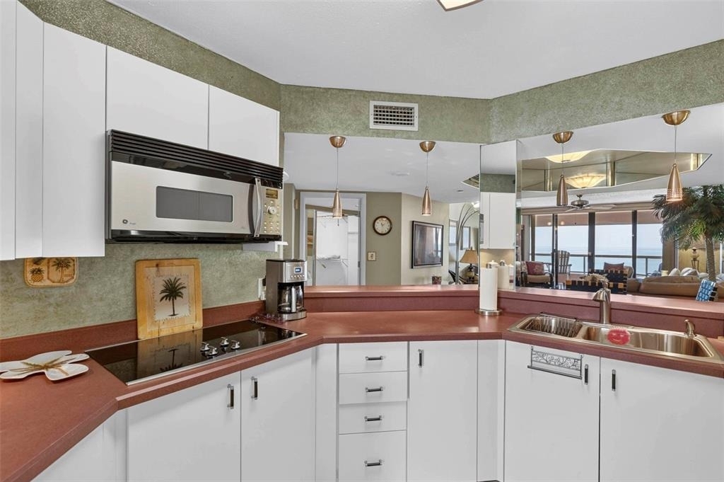 1310 Gulf Boulevard - Photo 7