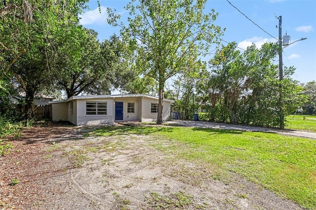 4716 E Linebaugh Avenue - Photo 2