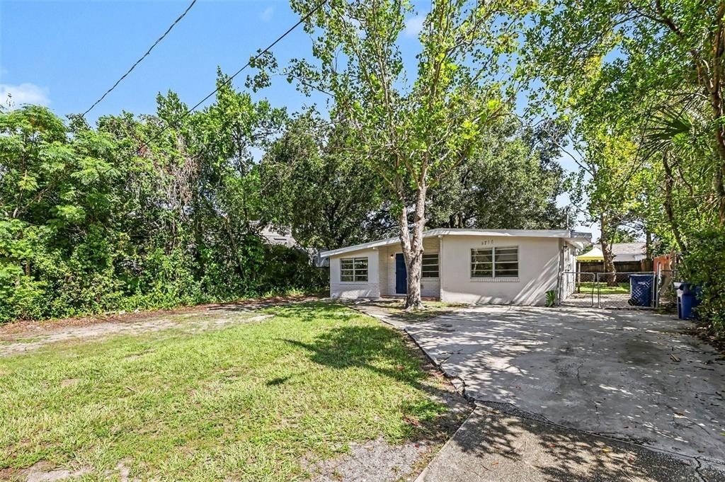 4716 E Linebaugh Avenue - Photo 3