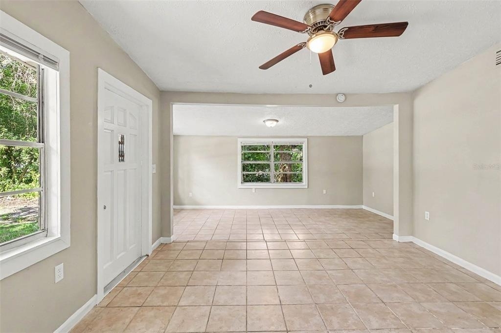 4716 E Linebaugh Avenue - Photo 7