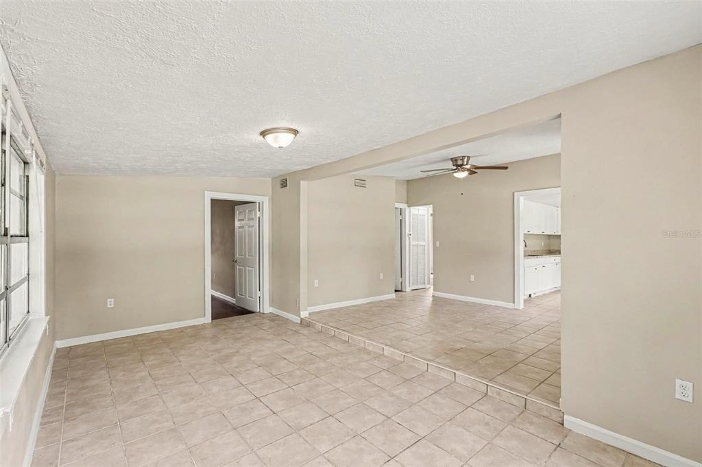 4716 E Linebaugh Avenue - Photo 11