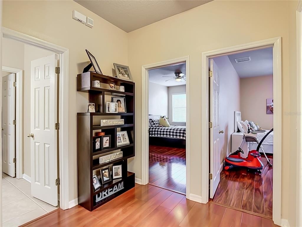 8511 Northton Groves Boulevard - Photo 45