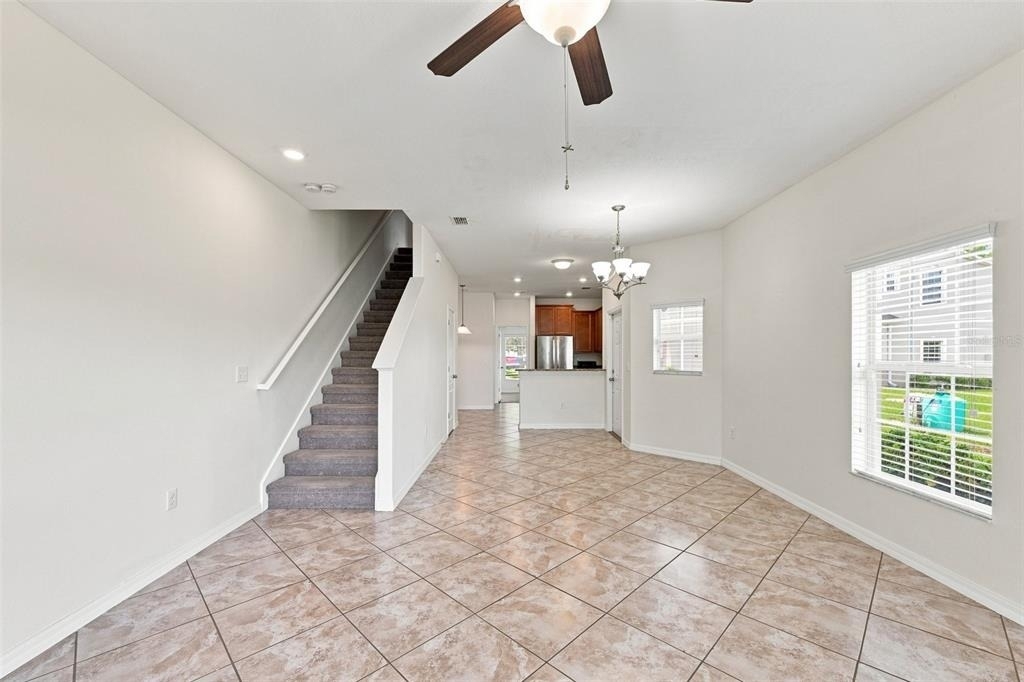 31141 Claridge Place - Photo 2