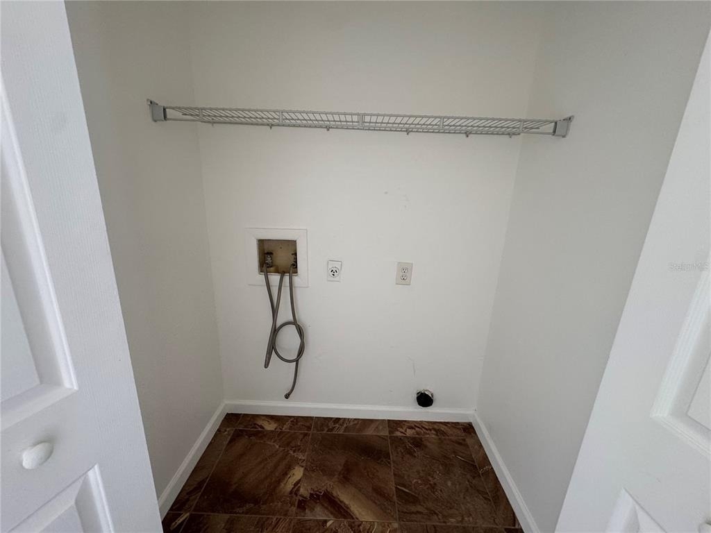 5608 S Manhattan Avenue - Photo 15