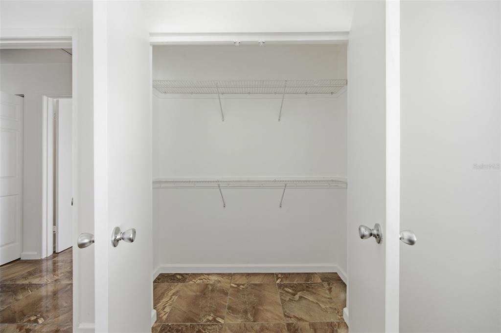 5608 S Manhattan Avenue - Photo 7