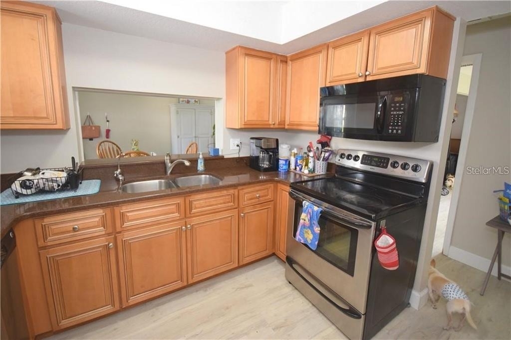 3123 39th Street S - Photo 1