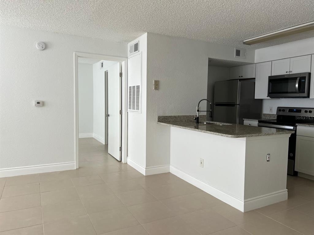 2218 Grand Cayman Court - Photo 6