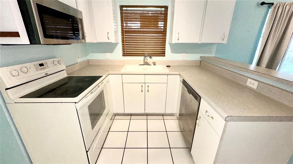 620 Brockton Drive - Photo 4