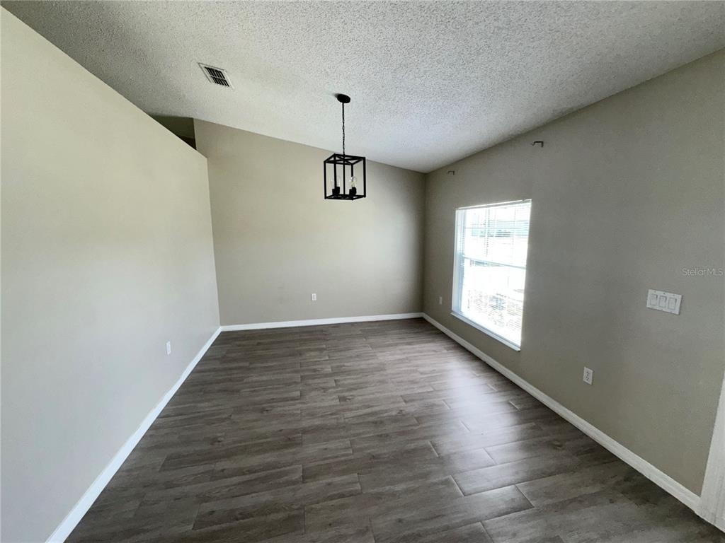 1011 Morvan Lane - Photo 7