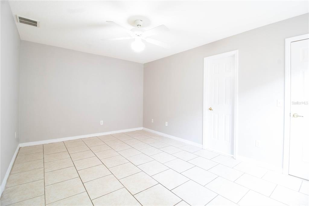 217 Australiann Way - Photo 1