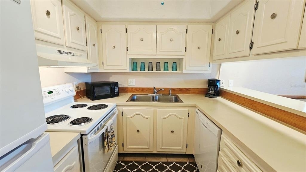 3586 Capehaze Drive - Photo 15