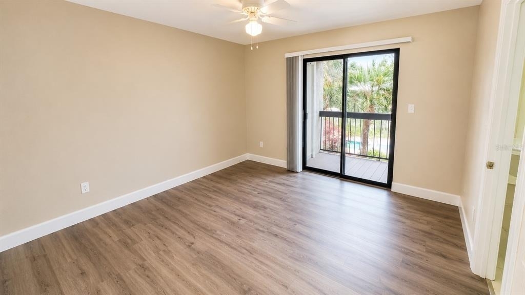 4033 Crockers Lake Boulevard - Photo 5