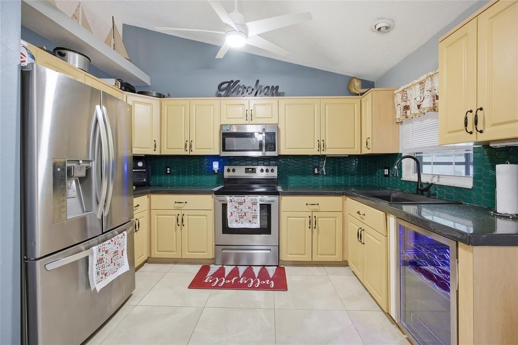7770 Sw 63rd Ave Rd. - Photo 9