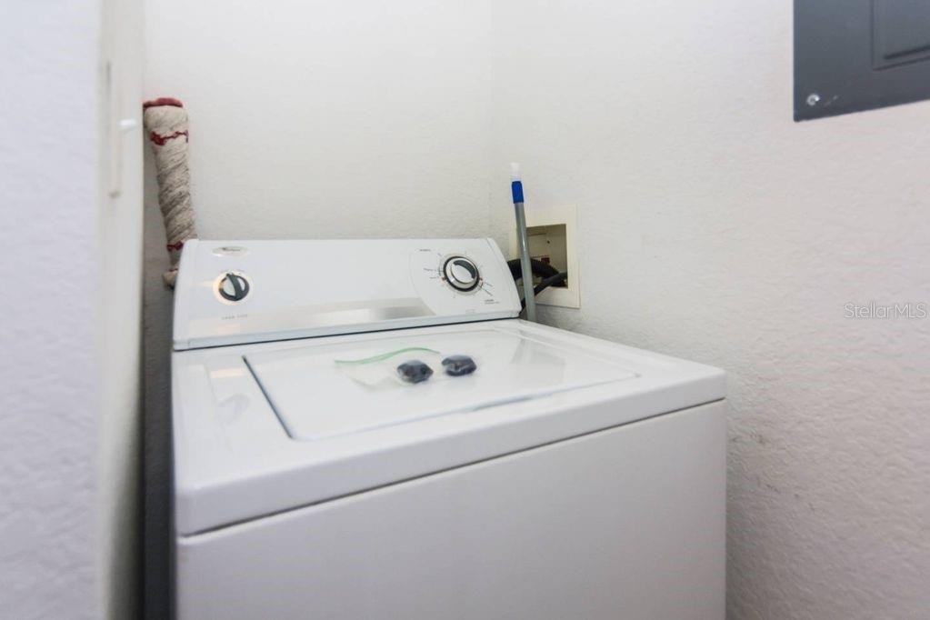 8923 Legacy Court - Photo 15