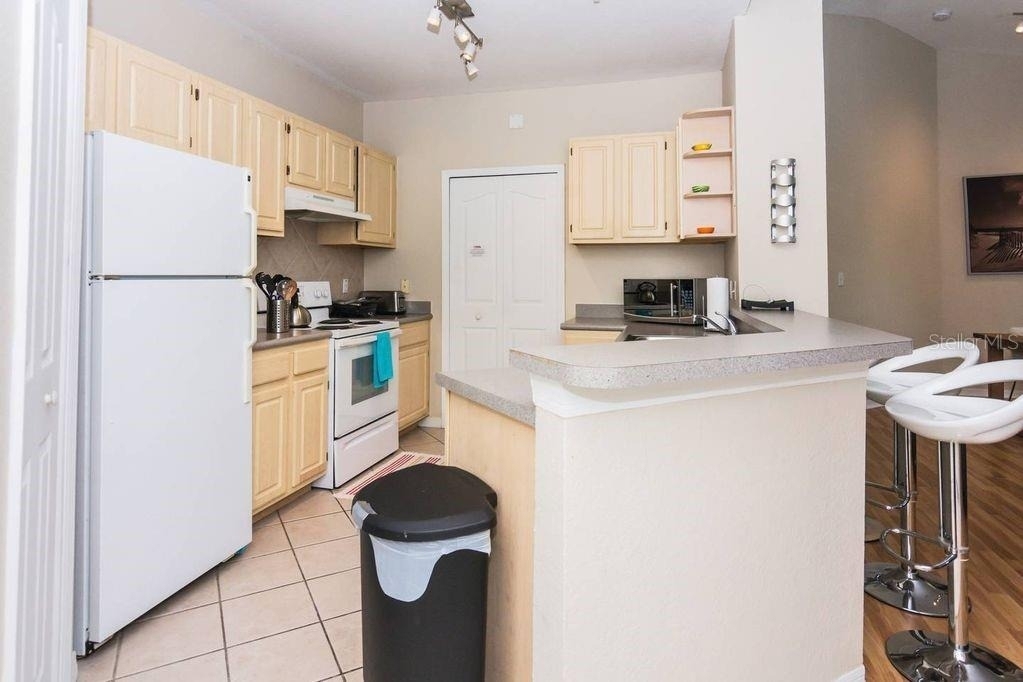 8923 Legacy Court - Photo 6