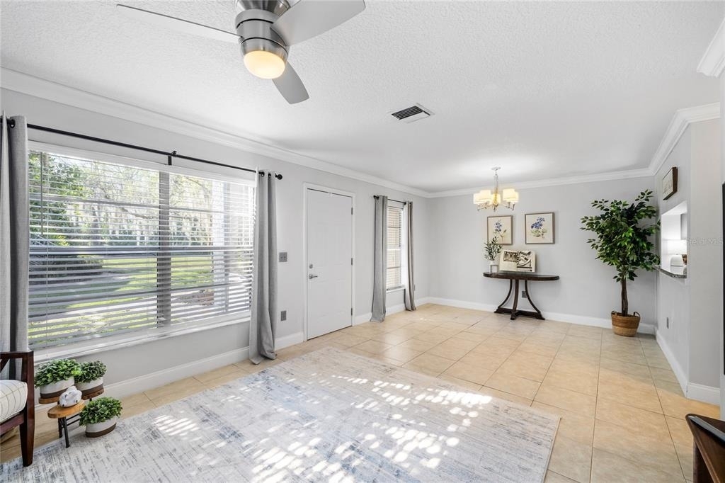 304 Northlake Drive - Photo 5