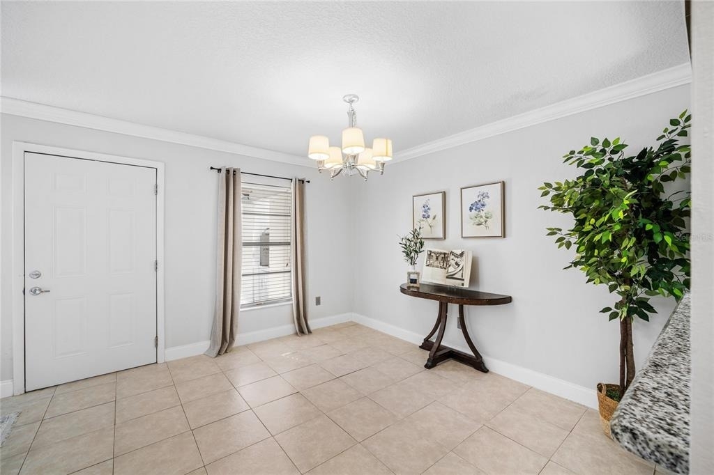 304 Northlake Drive - Photo 6