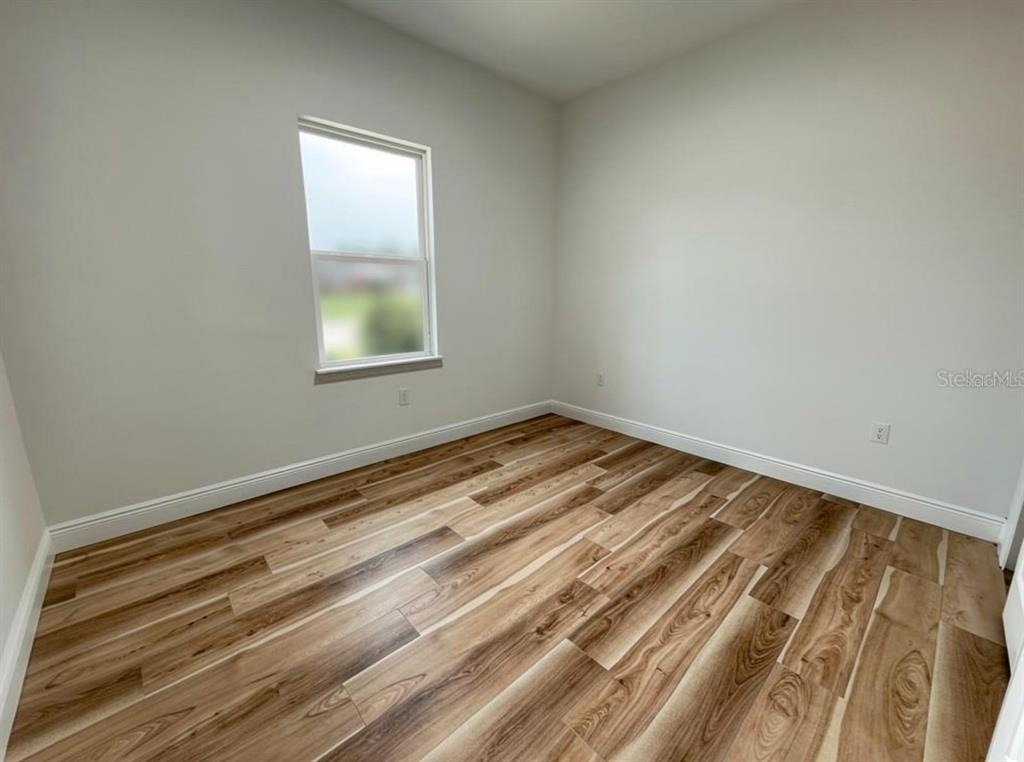 23419 Gemstone Avenue - Photo 18