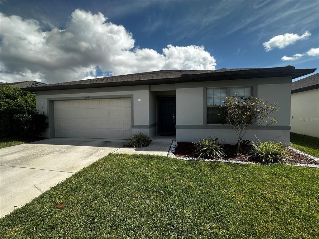 309 Citrus Isle Loop - Photo 0