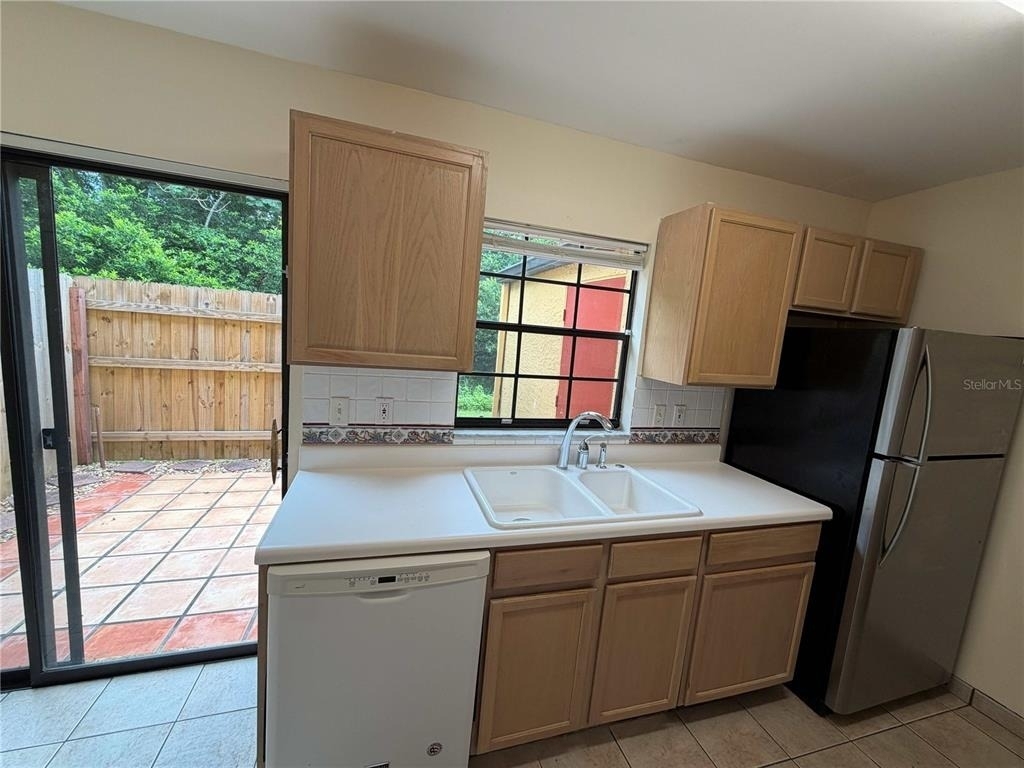 3391 Cedar Springs Place - Photo 5